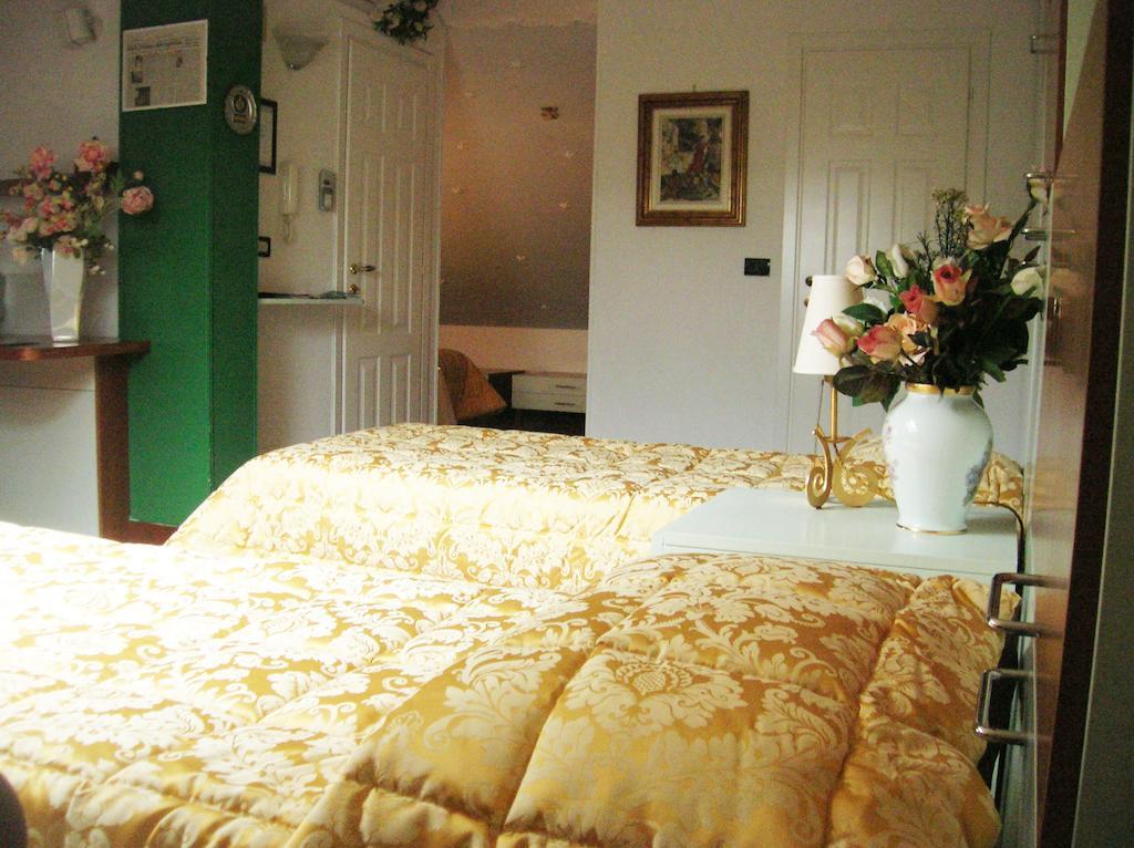 B&B Anna Moncalieri Bilik gambar